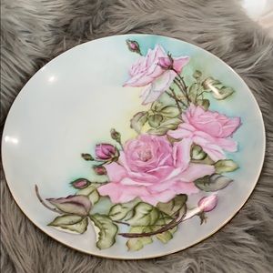 Rose painted ceramic plate w/gold trim